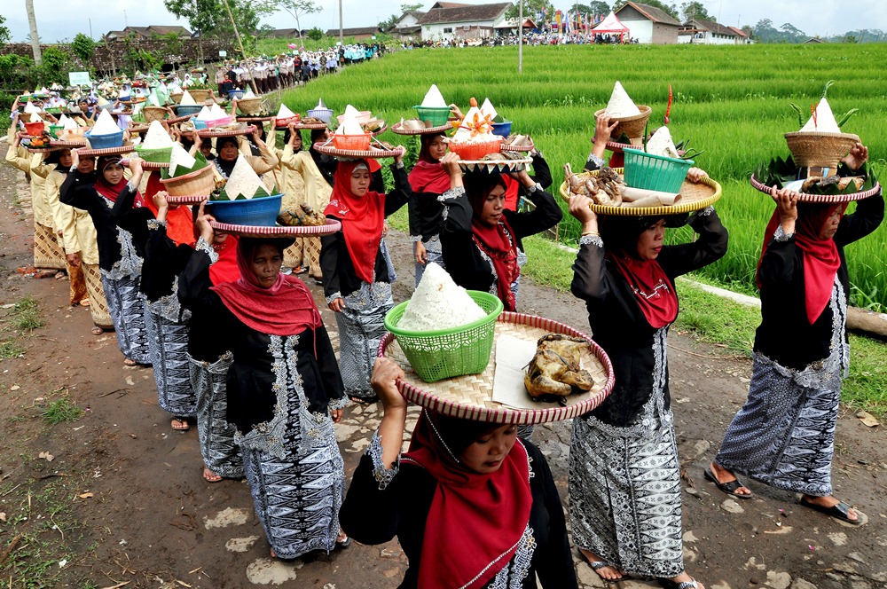 Tradisi Merti Dusun Betisan